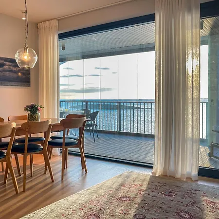 Apartment Horizon In Kuningatarranta Hanko