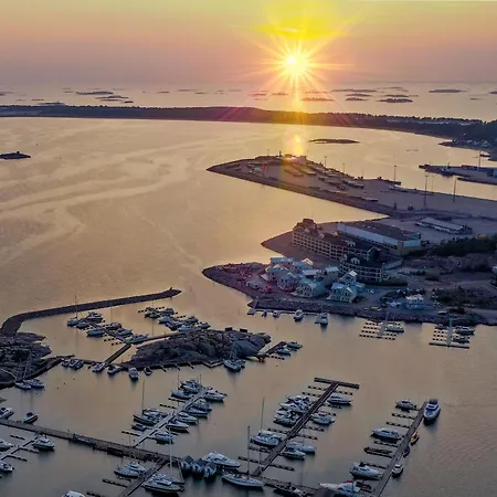 Huoneisto Horizon In Kuningatarranta Hanko